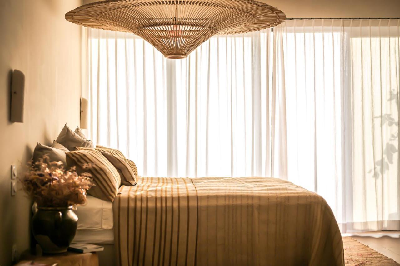 Suites 23 카시스 외부 사진