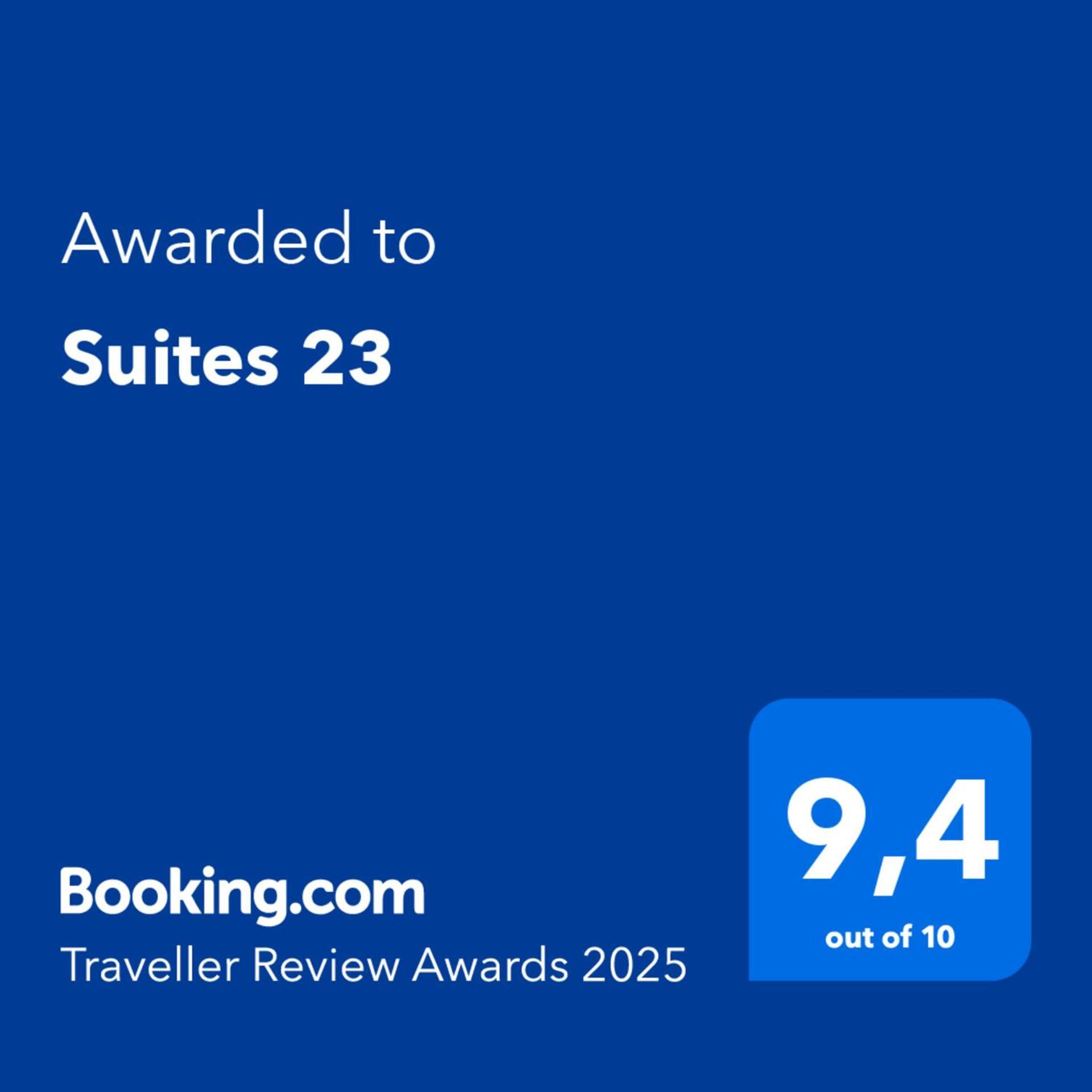 Suites 23 카시스 외부 사진